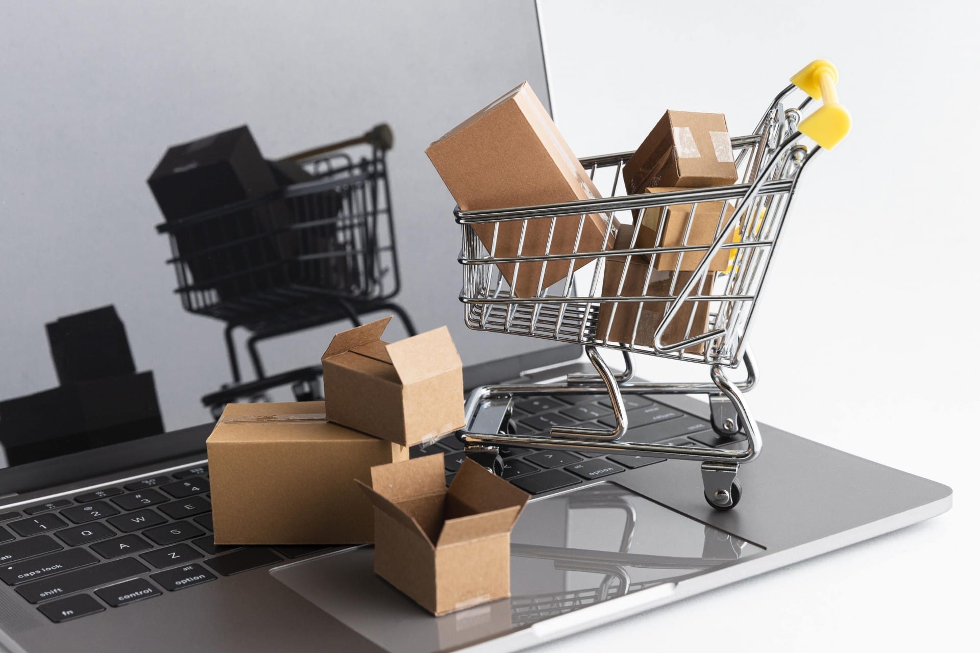 NÂNG CAO NĂNG LỰC CẠNH TRANH TRÊN SÀN TMĐT B2B